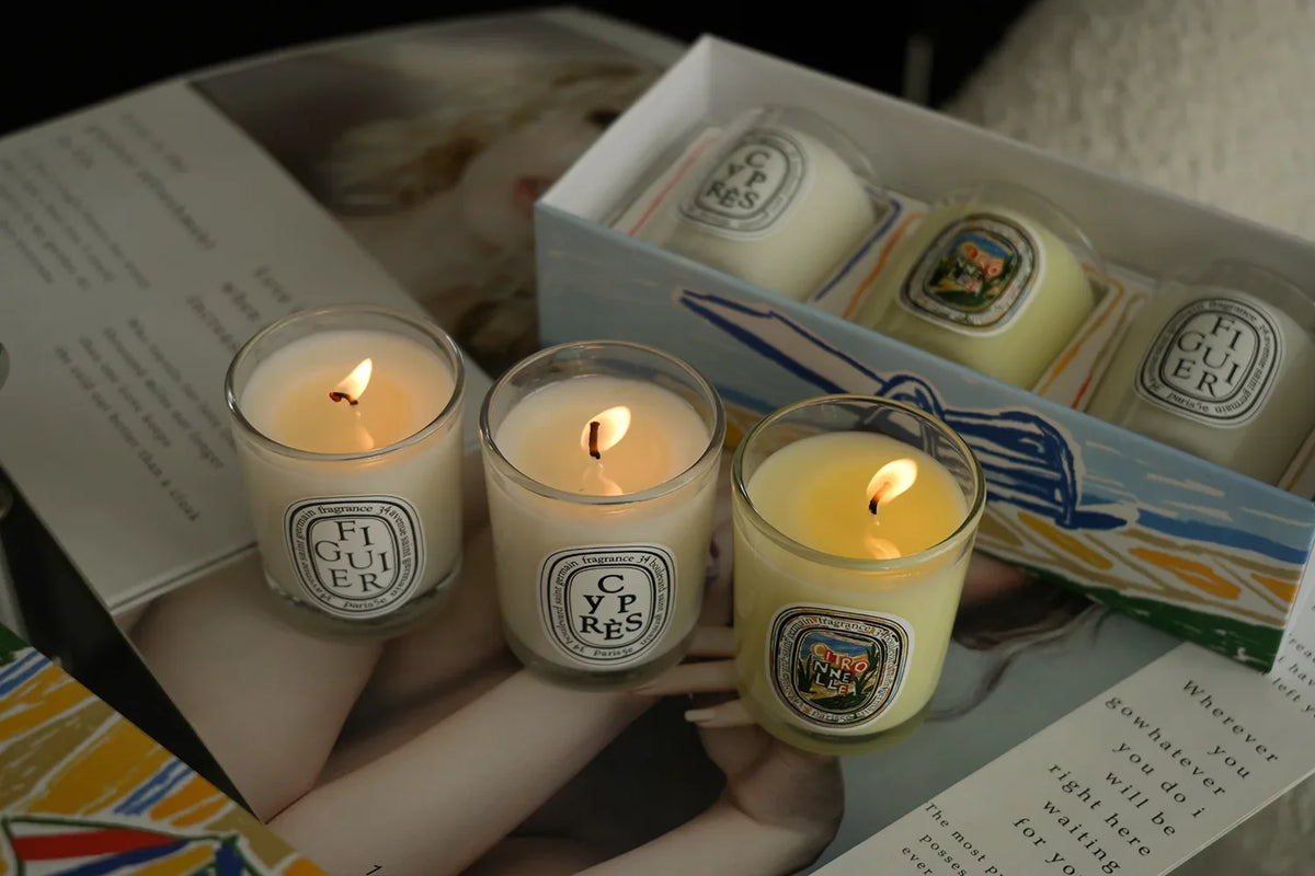 French-Style Scented Candle – Elegant Home Fragrance
