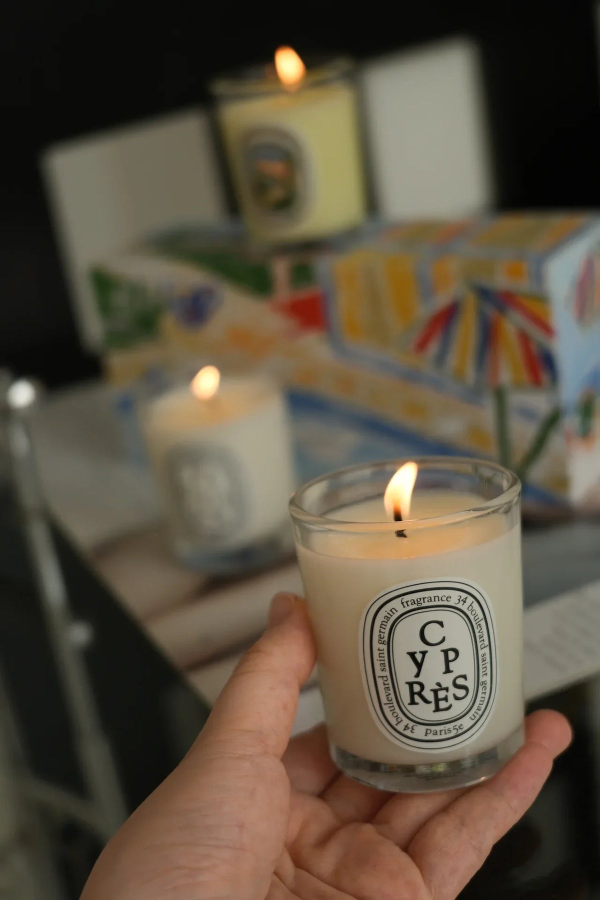 French-Style Scented Candle – Elegant Home Fragrance