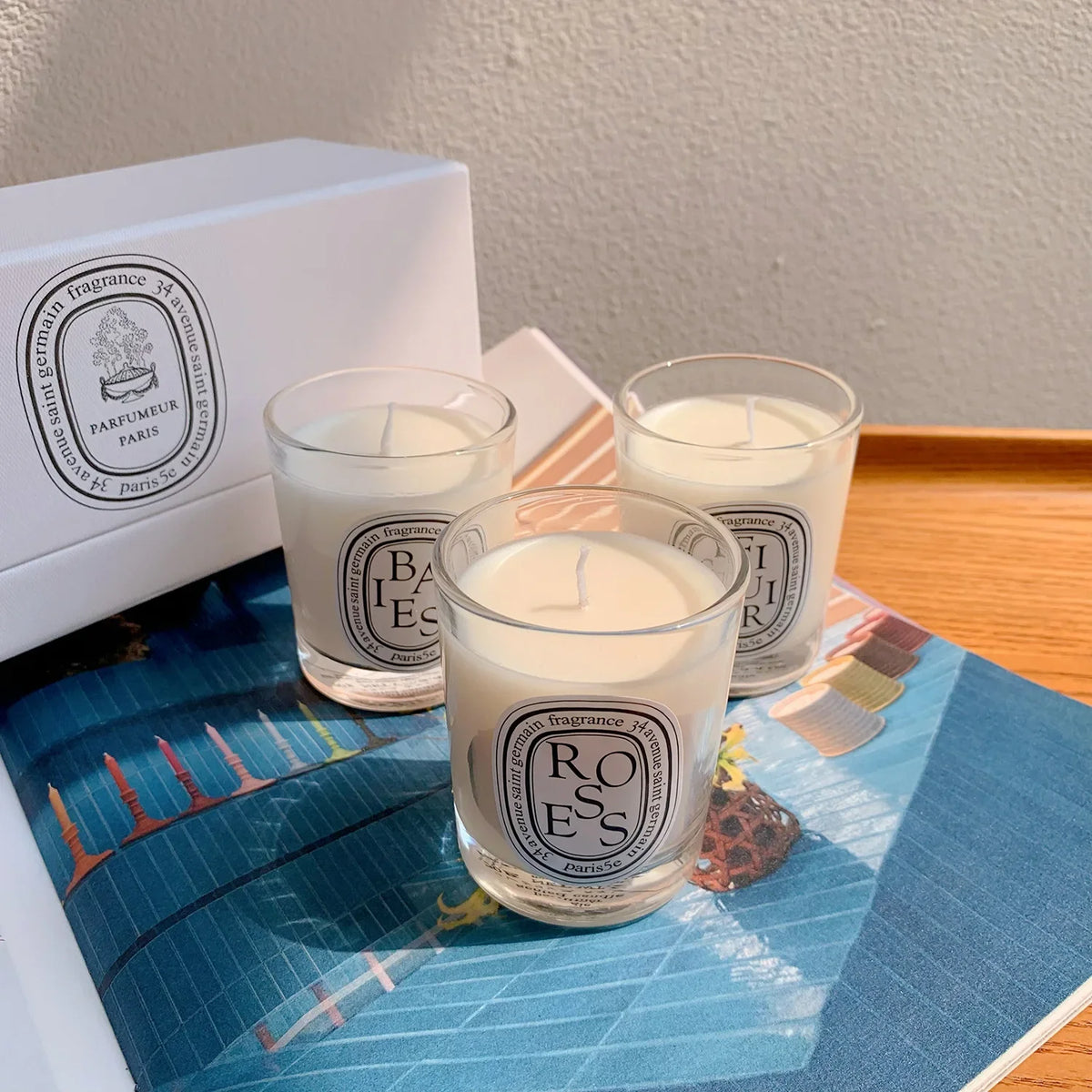 French-Style Scented Candle – Elegant Home Fragrance