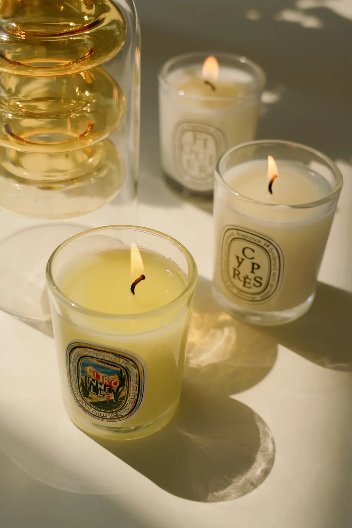 French-Style Scented Candle – Elegant Home Fragrance