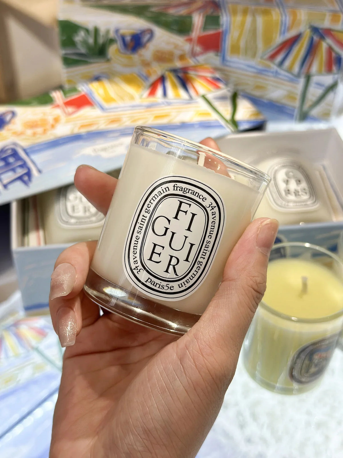 French-Style Scented Candle – Elegant Home Fragrance